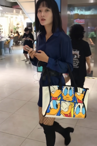 TK308-高挑长靴妹子网袜开闪